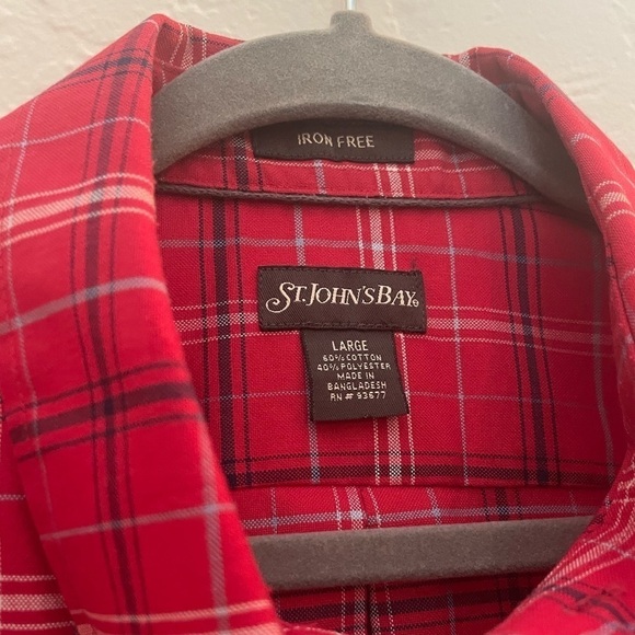 St. John’s Bay short sleeved button down red plaid Large - Picture 1 of 6